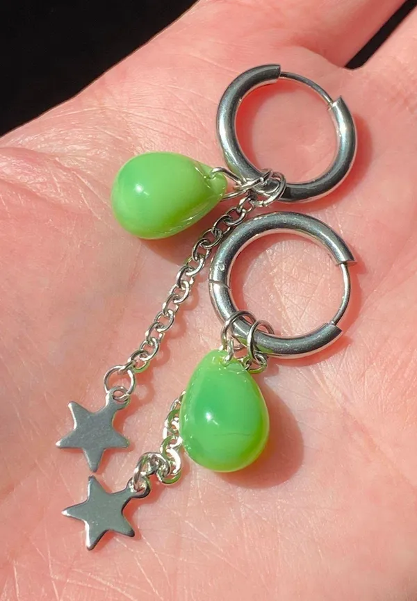 green opal teardrop Czech glass beads & stainless steel stars 4WAY hoop earrings💚 - Image 5