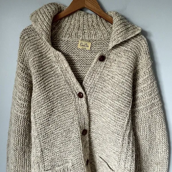 Casa Chia Vtg. 100% Wool Cardigan Sweater Bell Sleeves Cottagecore Beige Size L - Image 8