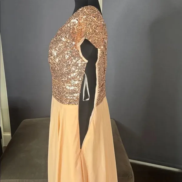 Women’s Full Length Prom Formal Dress Sequined V-Neck Bodice SideZip Size 12 NEW - Image 8