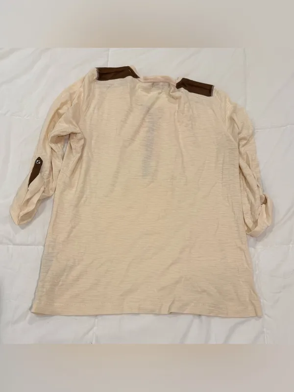 Lauren Ralph Lauren Cream Henley Top w/ Faux Suede Patches - Size L - Image 2