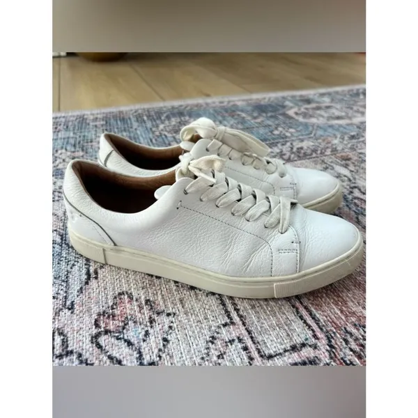 Frye Ivy Low Lace Up White Sneakers Leather Size 8.5 Shoes - Image 2