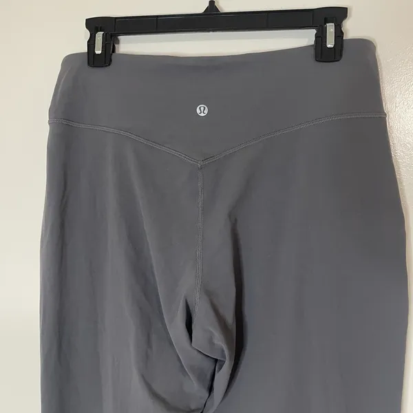 LULULEMON gray jogger tapered legging pants size US 10 - Image 3
