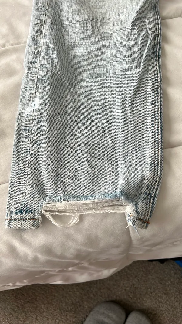 American Eagle highest rise 90s boyfriend jeans - Image 4