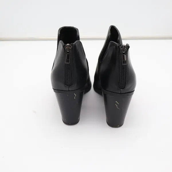 Soda Womens Black Pointed Toe Side Cutout Block Heel Ankle Booties Size 8.5 - Image 5
