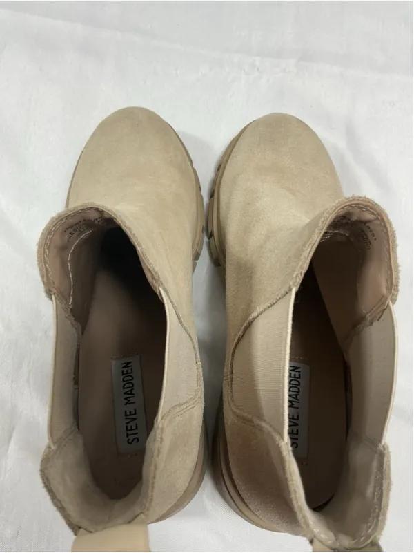 Womans Excellent Steve Madden Howler Pullon Ankle Boots Size 7.5 Beige - Image 5
