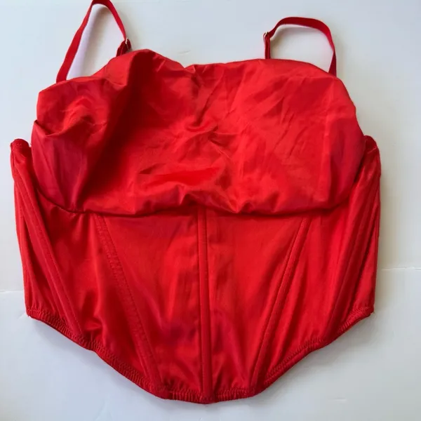Urban Outfitters Red Satin Corset Bustier Crop Top Zip Back M - Image 10