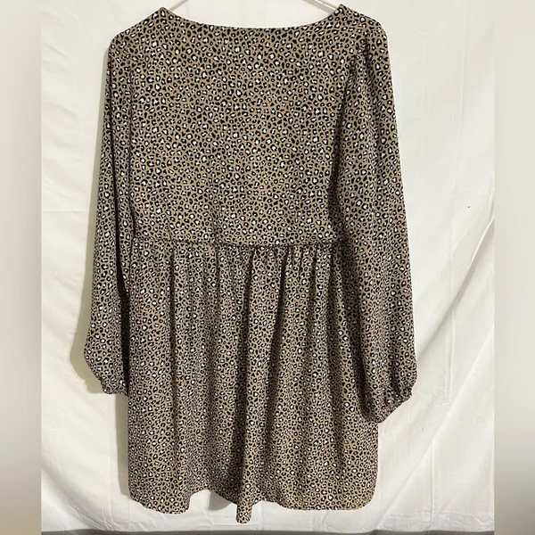 Altar’d State Womens Leopard Print Long Sleeved Mini‎ Dress size Medium - Image 4
