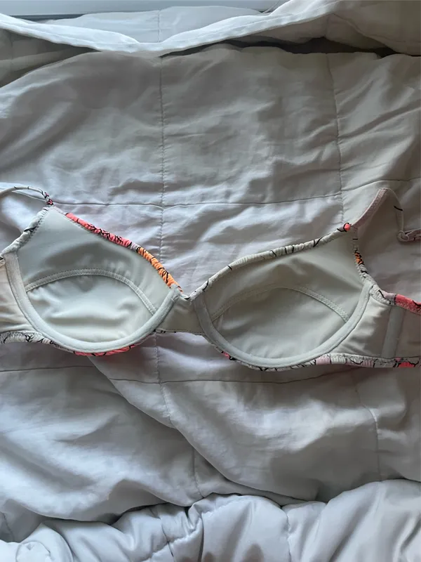 Triangl bikini top - Image 3