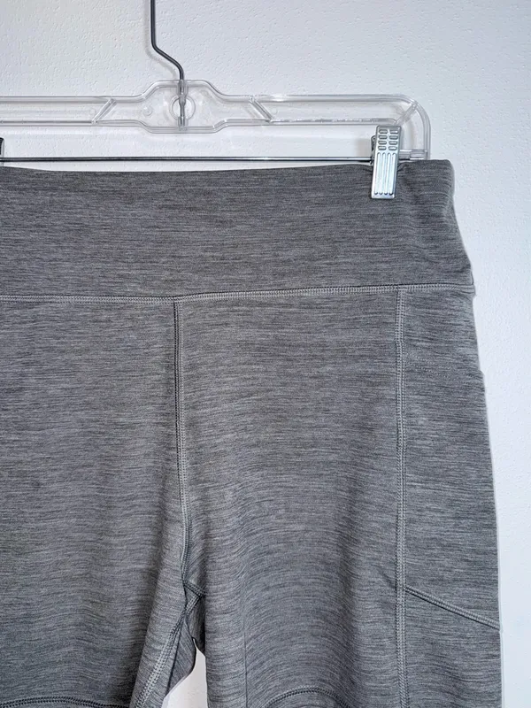 American Eagle Everything Pocket 6” Bike Short Gray Fleece Super High Rise - Image 4