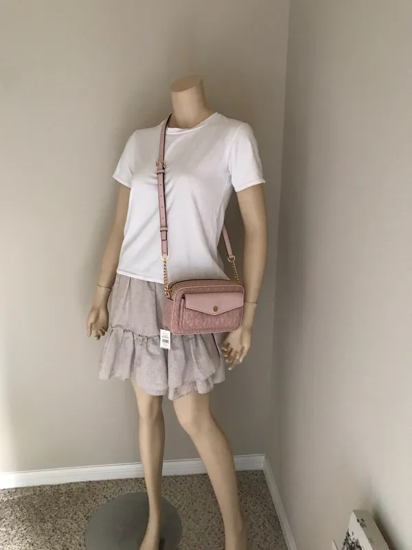 Michael Kors Purse - Image 5