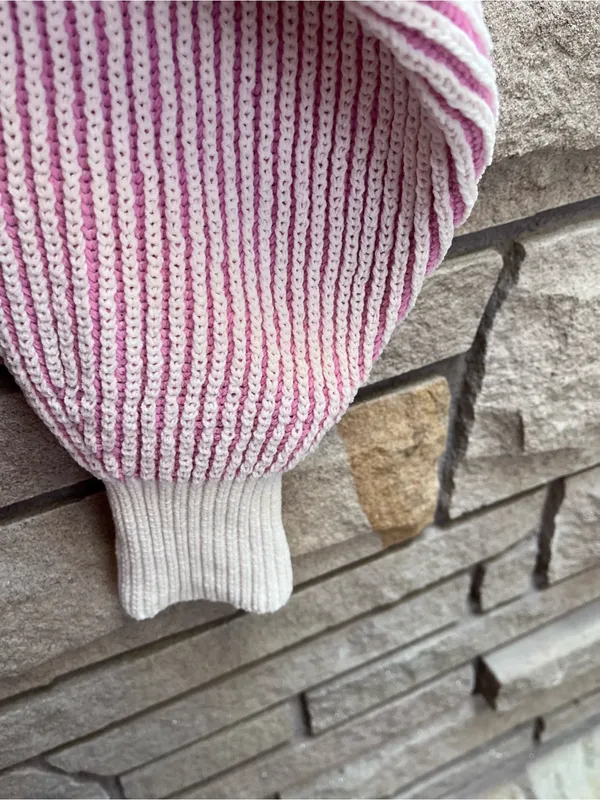 Aerie Beyond Chenille Pink & Cream White Sweater Ribbed Oversized Medium - Image 10