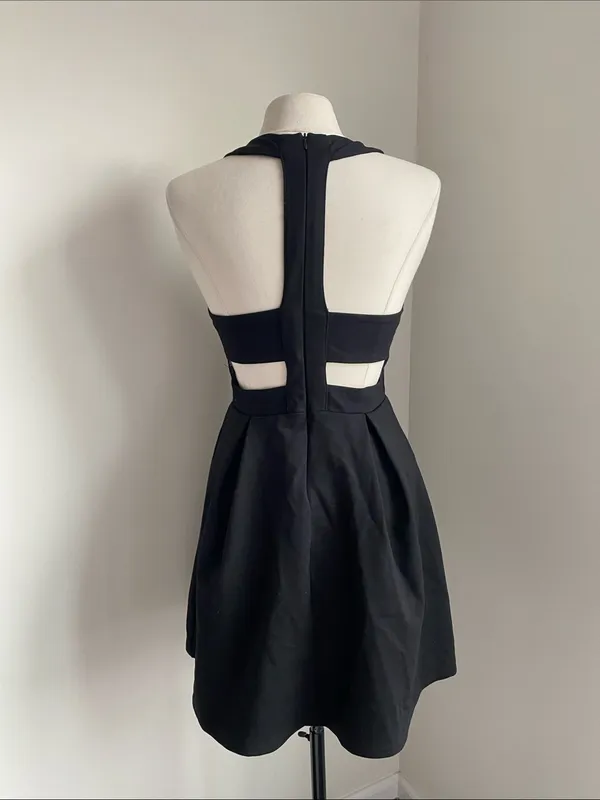 Lulus Classic Black Sleeveless Fit-and-Flare Dress Cut Out Back Womens Sz Medium - Image 3