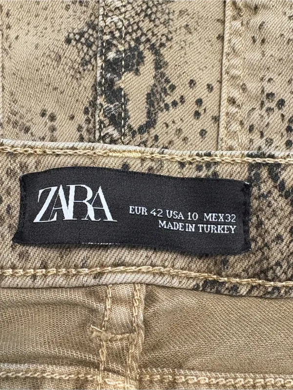 Zara Snake-Print Skinny Jeans size 10 - Image 5