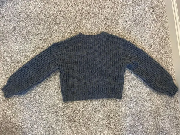 Grey Bandit Chunky Knit Sweater - Image 2