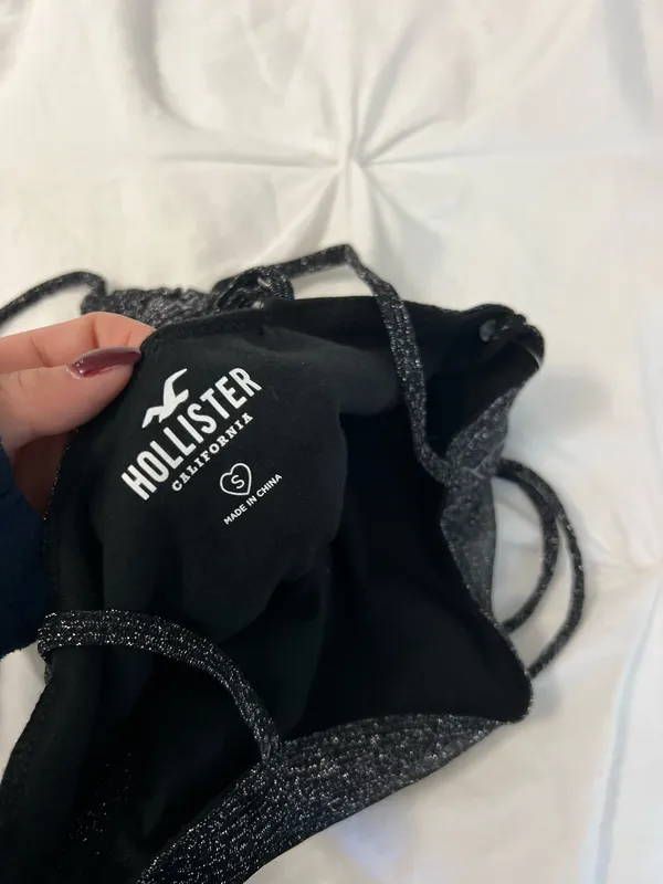 Sparkly Hollister Top - Image 2