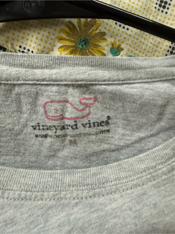 Vineyard Vines Gray Long-Sleeve Shirt with Pink Plaid Whale size M - Image 4