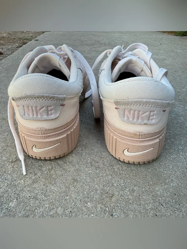 Nike Court Legacy Lift Women's Platform Sneaker - Light Pink/White Size 10 - Image 4