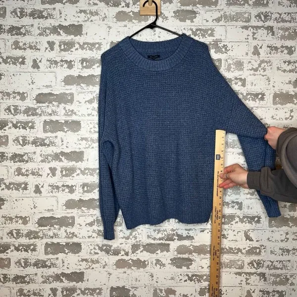American Eagle | women blue knitted sweater - Image 8