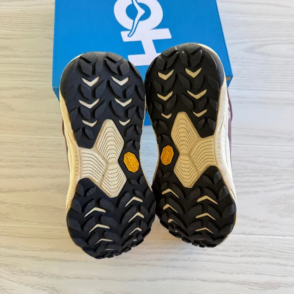HOKA One One Transport Shoes Smoky Quartz / Oat Milk Womens Size 6B - Image 4