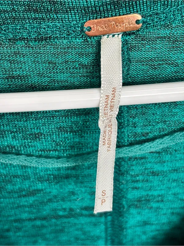 Free People Teal Green Heathered V-Neck Bishop Sleeve Pleated Top (S) - Image 4