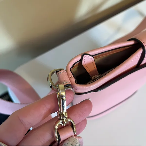 Kate Spade Pink Crossbody Bag - Image 10