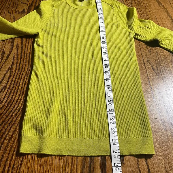 Ann Taylor Ribbed Knit Ruffle Cuff Sweater Chartreuse Green Size M - Image 4