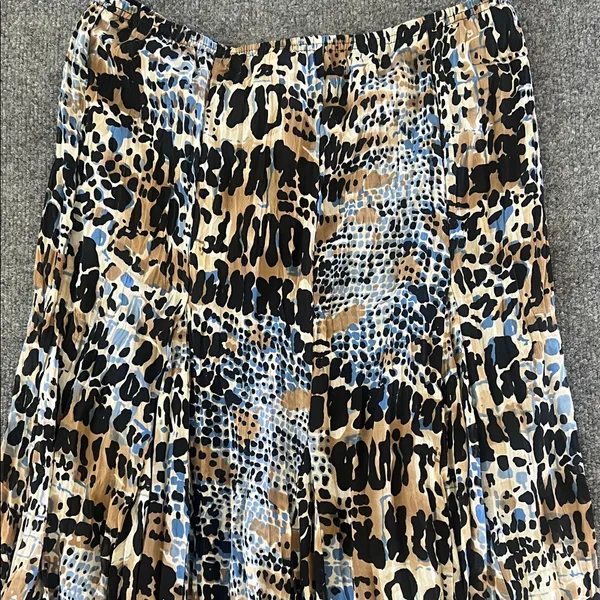 Rafael Leopard Print Midi Skirt Size M Black Size M - Image 3