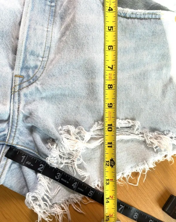 Levi’s Premium 501 Women’s W30 High Rise Cutoff Denim Shorts Distressed Blue - Image 6