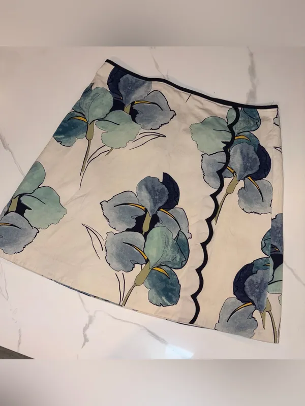 Tory Burch Iris Skirt size 6 - Image 3
