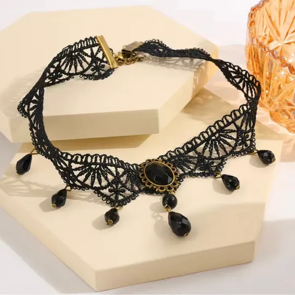 Gorgeous Retro Style Tassel Crystal Lace Halloween Necklace Faux Fashion Jewelry - Image 7