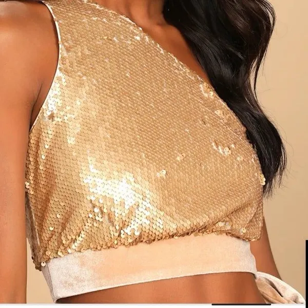 Lulus Spectacular Matte Gold Sequin One-Shoulder Side-Tie‎ Crop Top Size XS - Image 2