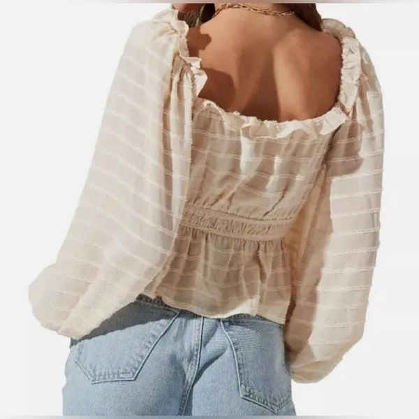 ASTR The Label Off The Shoulder Blouse Sz M Puff Sleeves Shimmer Peplum Top - Image 3