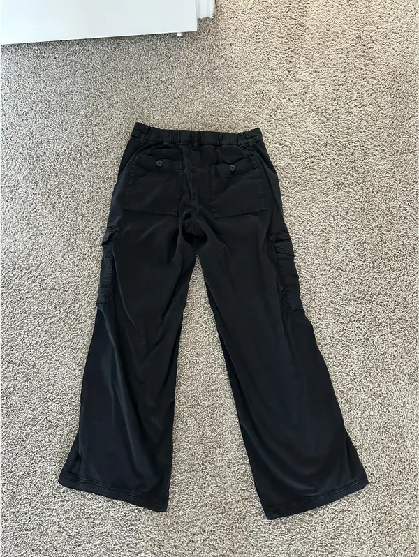 American Eagle Low-Rise Cargo Pants - Image 6