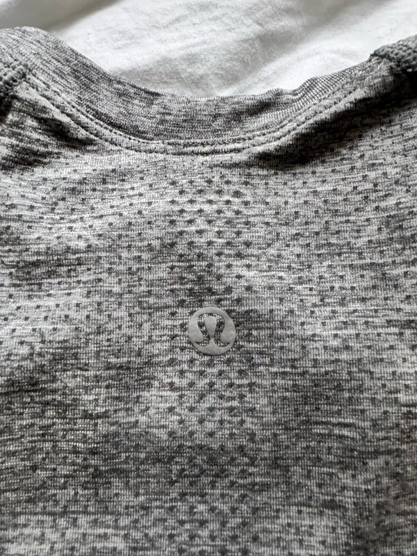 Lululemon Swiftly Tech Short Sleeve - Image 6