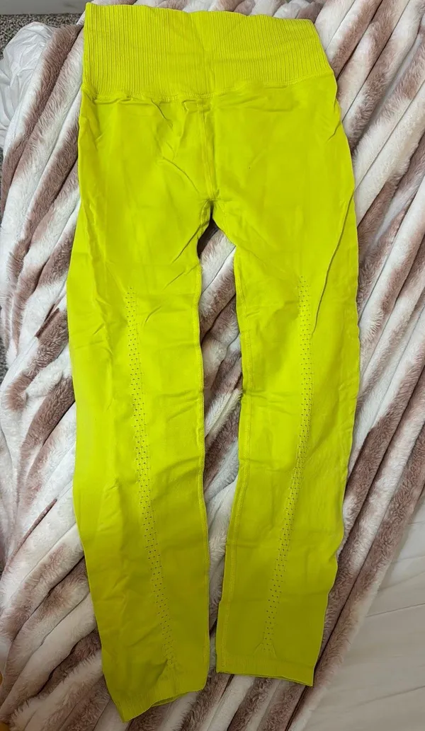 Movement Leggings - Image 2