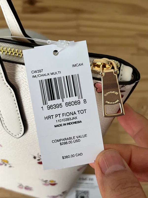 Coach Tote - Image 3