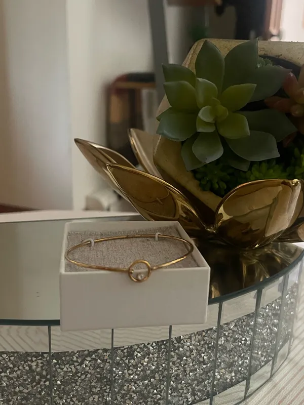 This is a Pura Vida bracelet featuring a dainty gold-tone wave charm - Image 8