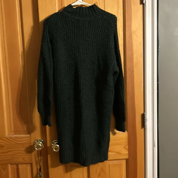 Old Navy Women’s Mock Neck Knit Dress Size M - Image 2