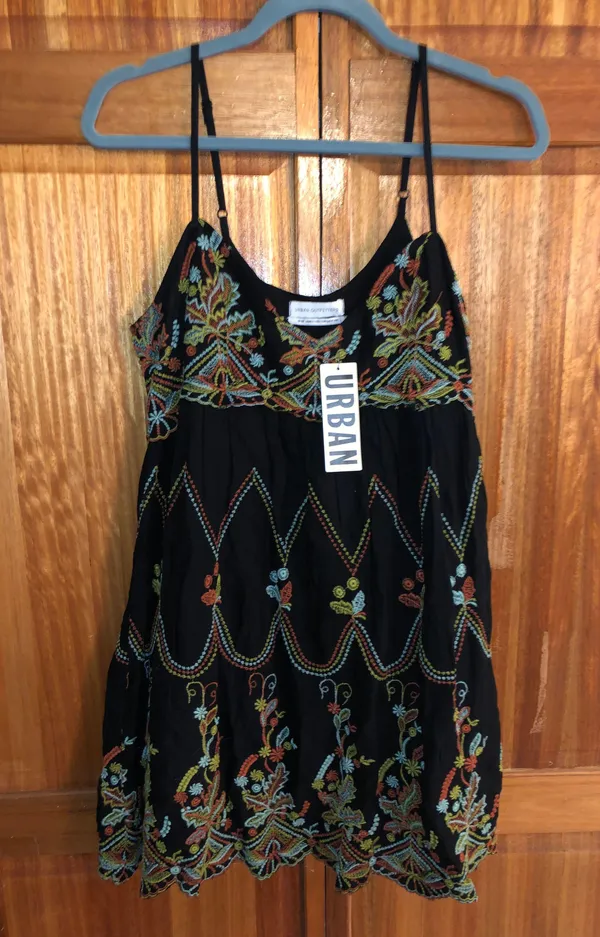Urban Outfitters NWT Jamie Embroider Babydoll Dress - Medium - Image 4