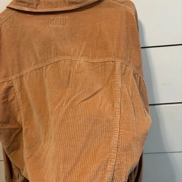 American Eagle Crop Corduroy Shacket - Image 4