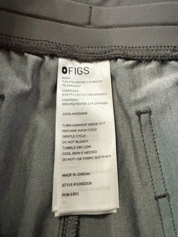 Figs Zamora Jogger Scrub Pant in Graphite size small regular NWOT - Image 4