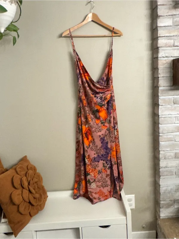 URBAN OUTFITTERS Lily‎ Satin Wrap Midi Dress - Image 2