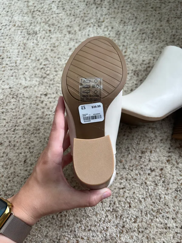 Versona Booties - Image 3