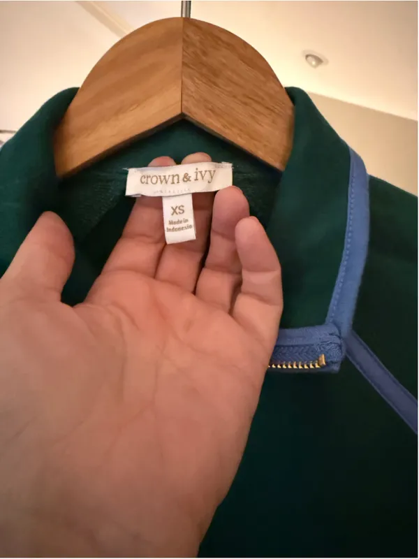 Women's Crown & Ivy Green & Blue 1/4 Zip Sweatshirt Size XS - Image 2