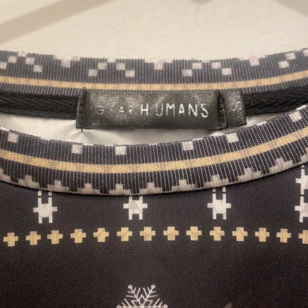 Oversized ugly Christmas sweater size s to l long sleeves graphic print - Image 3