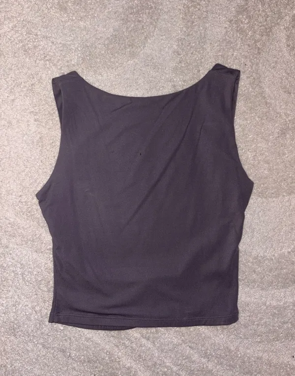 Amazon Qinsen Open Back Top Size M - Image 5