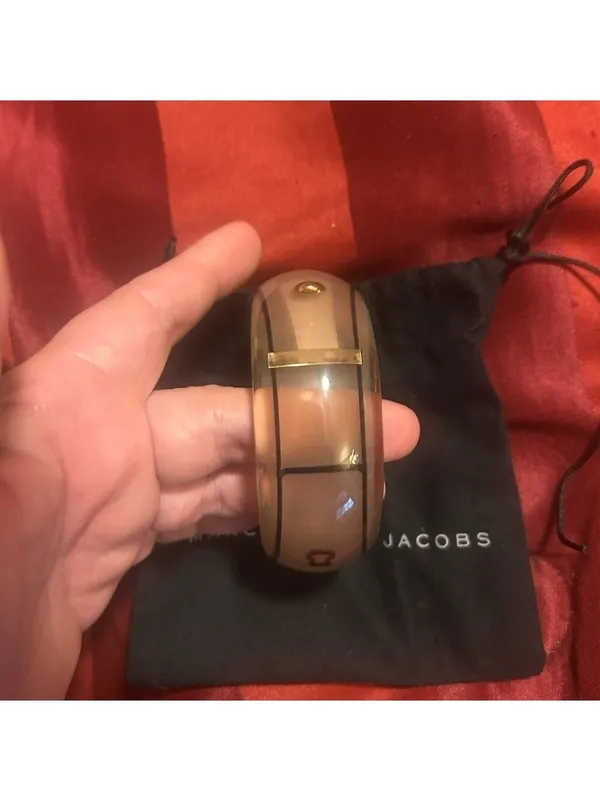 Marc Jacobs Taupe Bangle Bracelet - Image 4