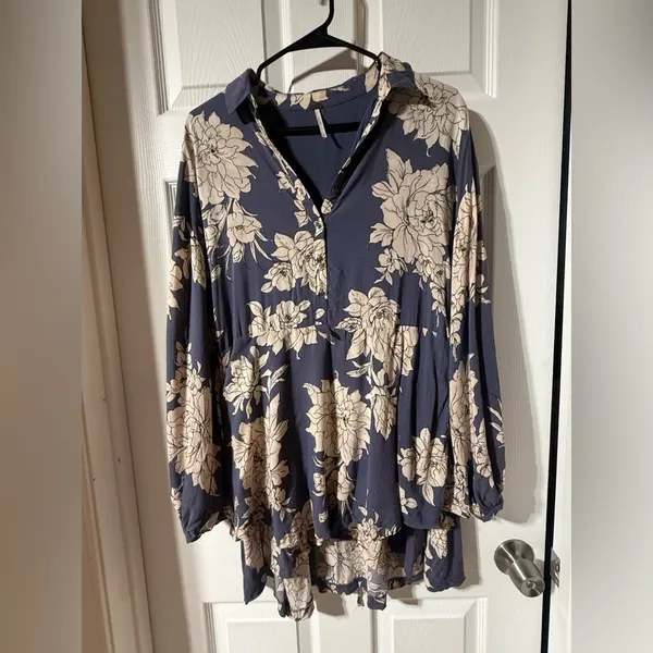 Free People Blue Floral Shake It Mini Dress Size XS. - Image 5