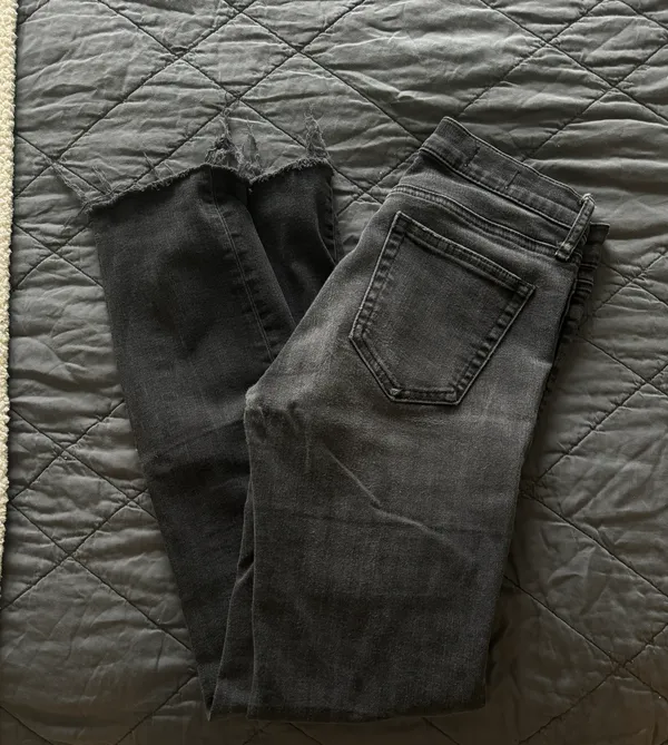 Gap Straight Leg Jeans - Image 6