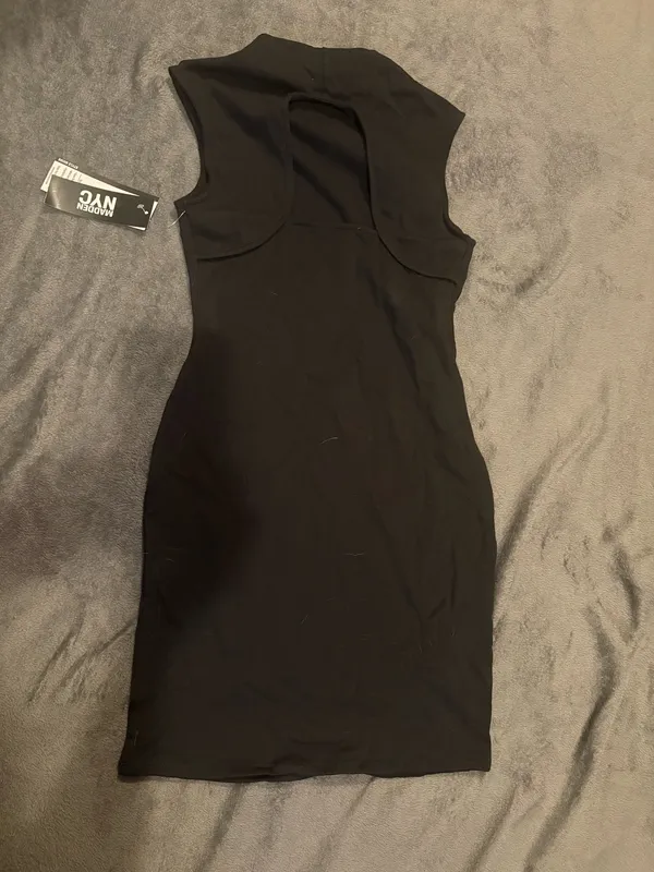Black dress - Image 2